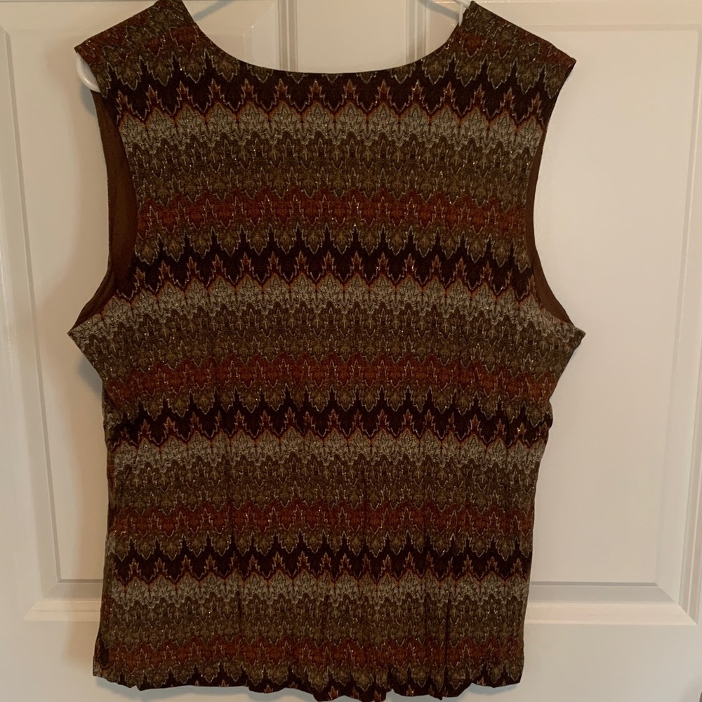 Coldwater Creek Zigzag Pattern Sleeveless Blouse - Picture 3 of 7